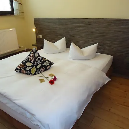 Stadthotel ホテル レーゲンスブルク